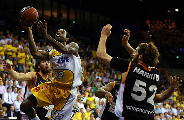 完全超出了 完全超出了