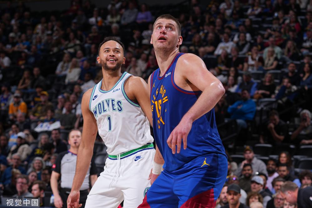 以此挑战自 以此挑战自