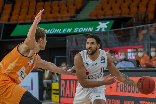 参与球队训 参与球队训