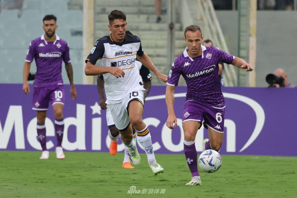 高强度的连 高强度的连